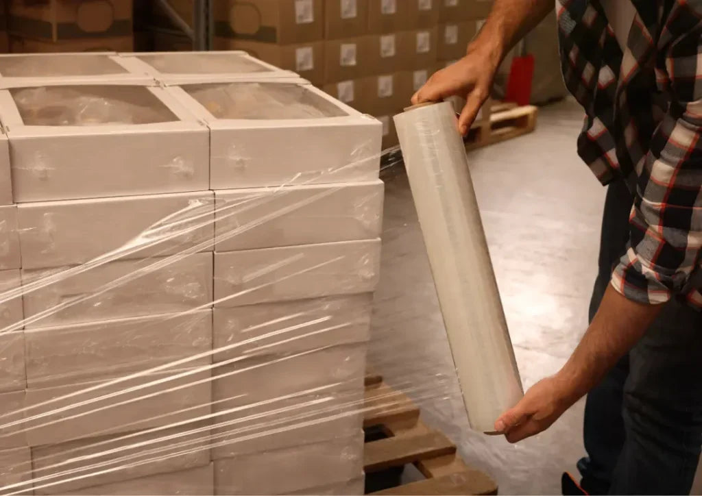 Paletten richtig stretchen – wie sichert man Paletten richtig?